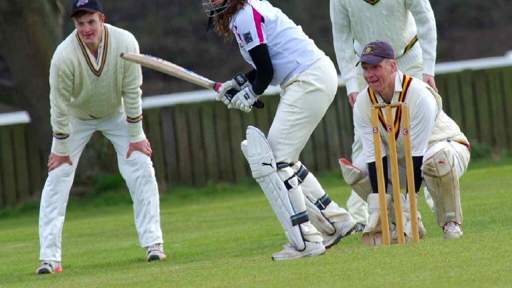 10 terminology of cricket in Fielding